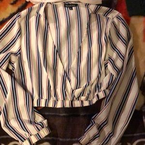 Crop long sleeve shirt